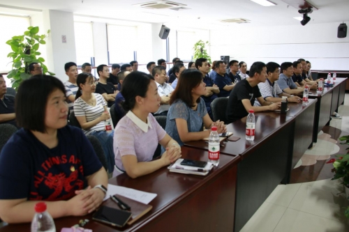 【党群园地】严以修身、严于律己，树风清气正的良好氛围——集团纪委组织观看市委廉政警示教育片